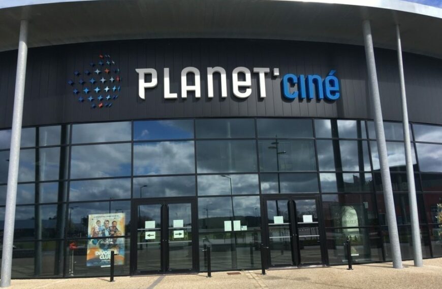 Planet-Cine
